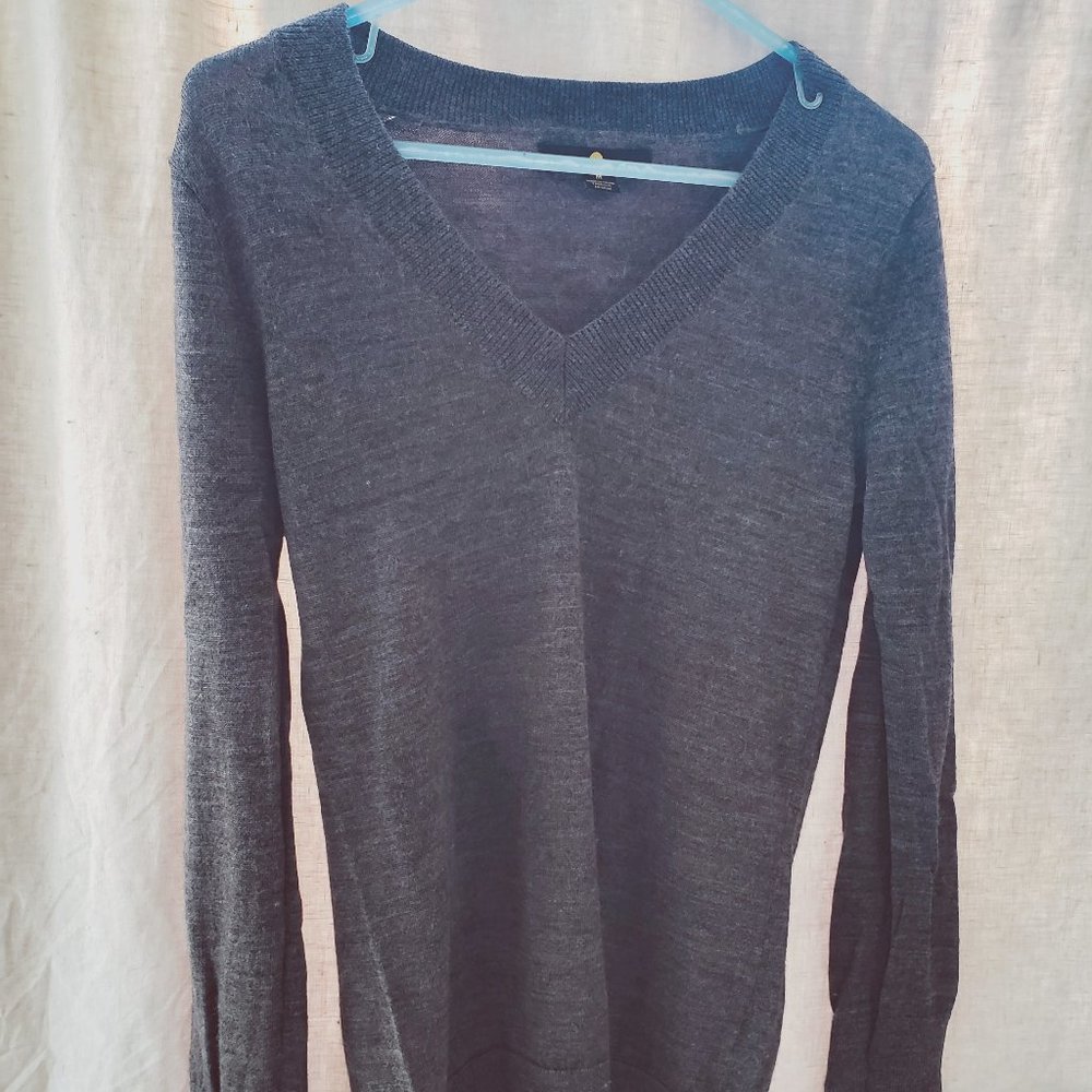 Merino Fine Knit V-Neck Sweater